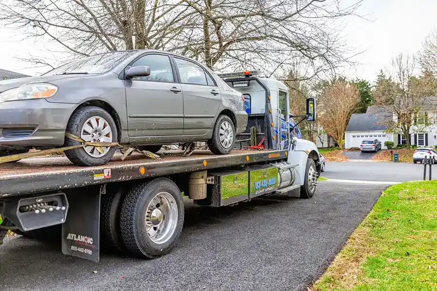 Reliable Truck Towing Services in Fenton, MO Reliable Truck Towing Services in Fenton, MO